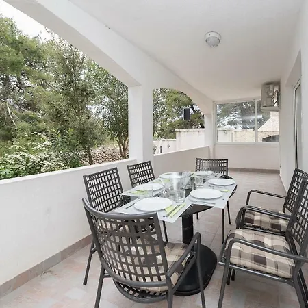 Apartment Jagunic Vir
